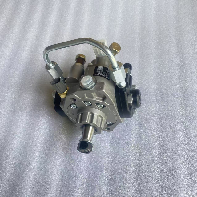  860152963/294000-2590 high fuel pump for Xcmg lw300kv