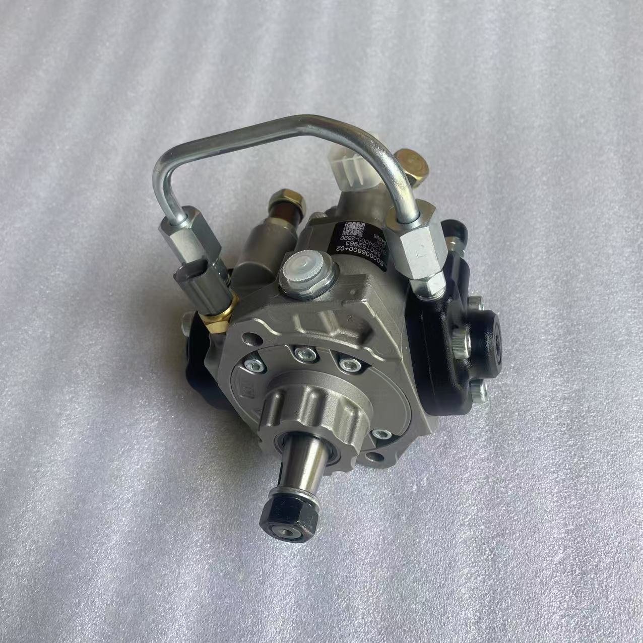  860152963/294000-2590 high fuel pump for Xcmg lw300kv